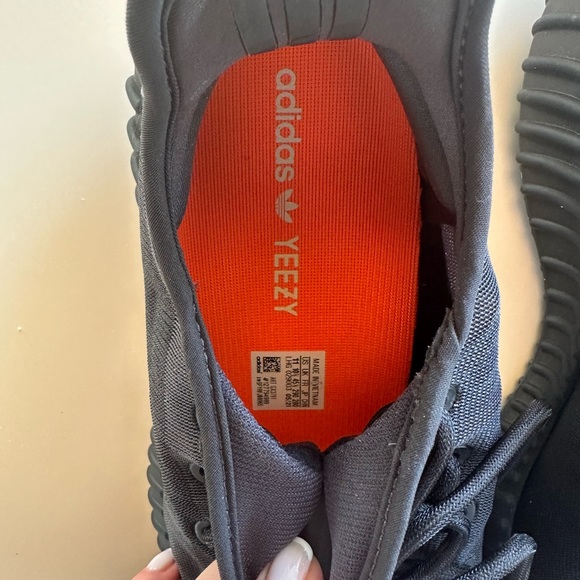 Yeezy 350 Boost - Picture 14 of 15